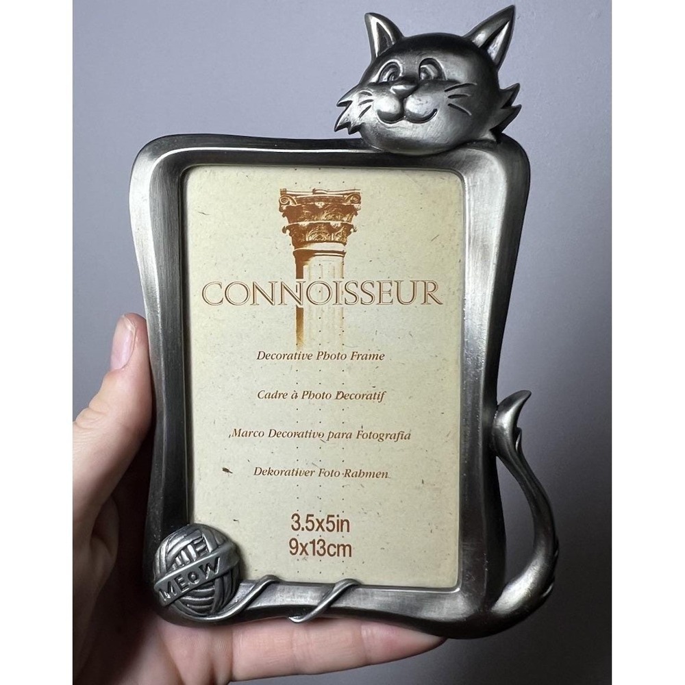Connoisseur Pewter Metal Cat & Yarn Decorative Photo Picture Frame 3.5x5 in
